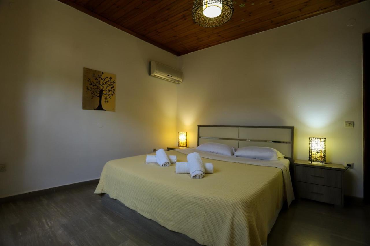 Family Country House-corfu Holidays Kanakádes